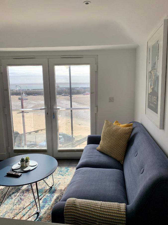 Modern Studio Apartment With Stunning Views! St Ives Екстериор снимка