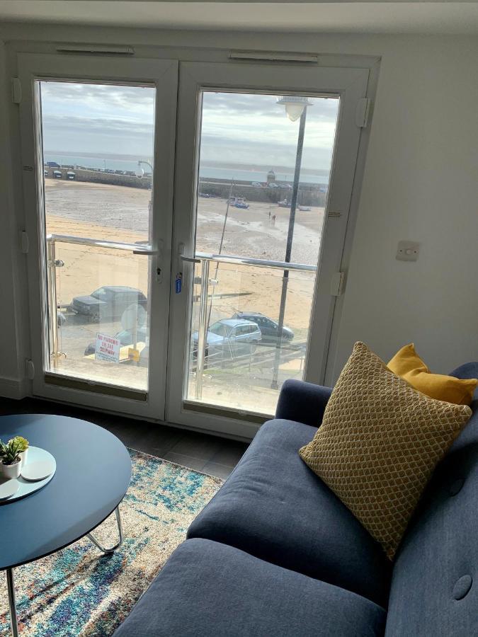 Modern Studio Apartment With Stunning Views! St Ives Екстериор снимка